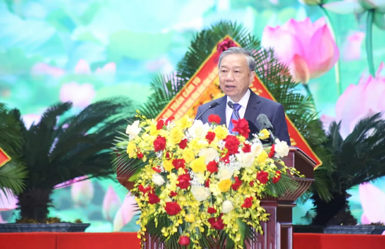 Tổng Bí thư Ban chấp hành Trung ương Đảng, Bí thư Quân ủy Trung ương Tổng Bí thư Ban chấp hành Trung ương Đảng, Bí thư Quân ủy Trung ương