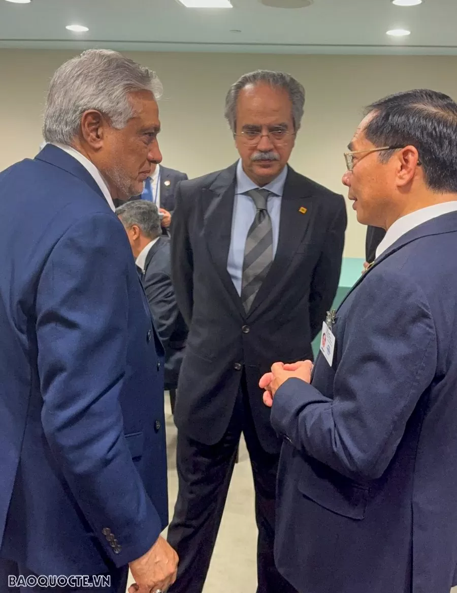 Phó Thủ tướng Bùi Thanh Sơn dự Phiên họp cấp cao về Sáng kiến phát triển toàn cầu Phó Thủ tướng Bùi Thanh Sơn dự Phiên họp cấp cao về Sáng kiến phát triển toàn cầu