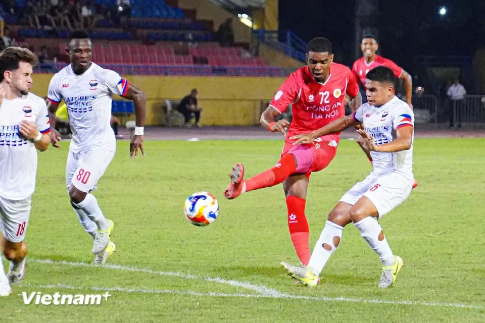 Shopee Cup 2025/26: Hậu vệ Cao Pendant Quang Vinh ghi bàn, CLB Công an Hà Nội thắng nhẹ  Cebu FC