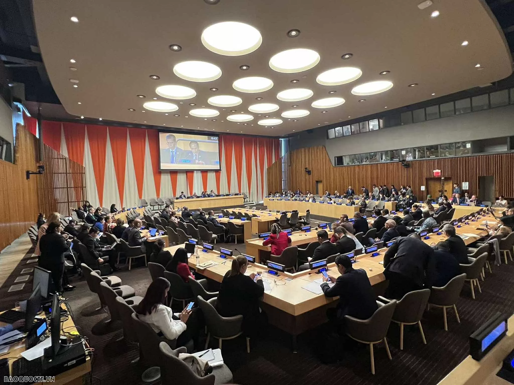 Việt Nam chia sẻ 3 đề xuất tại Hội nghị Thượng đỉnh về nền kinh tế toàn cầu bền vững, bao trùm và có sức chống chịu Việt Nam chia sẻ 3 đề xuất tại Hội nghị Thượng đỉnh về nền kinh tế toàn cầu bền vững, bao trùm và có sức chống chịu