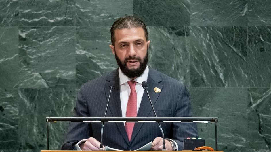 Tổng thống lâm thời Syria và màn xuất hiện lịch sử tại Đại hội đồng LHQ: Kêu gọi gỡ mọi trừng phạt, công bố 3 trụ cột trong phát triển đất nước