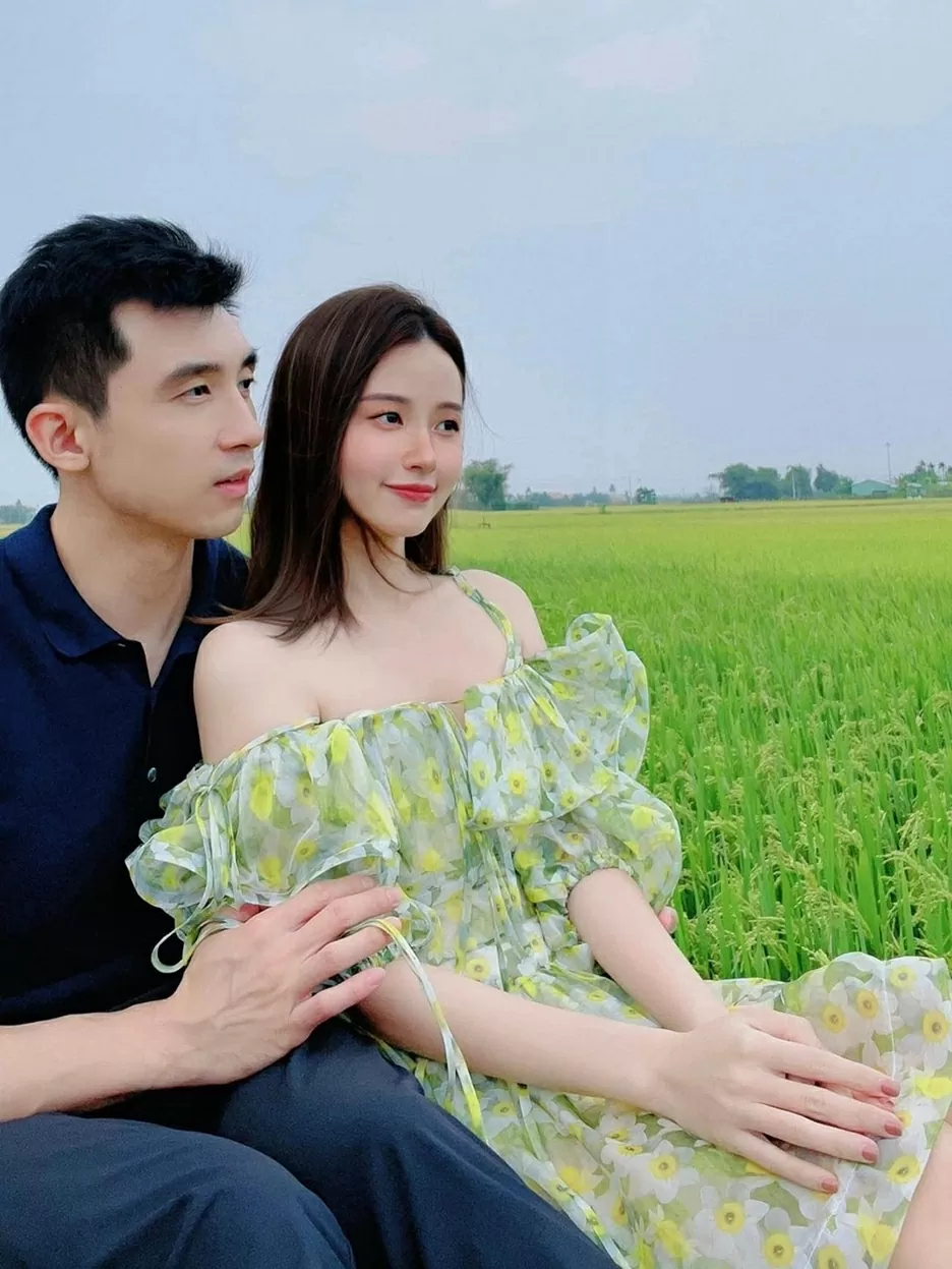 thời trang diễn viên Midu