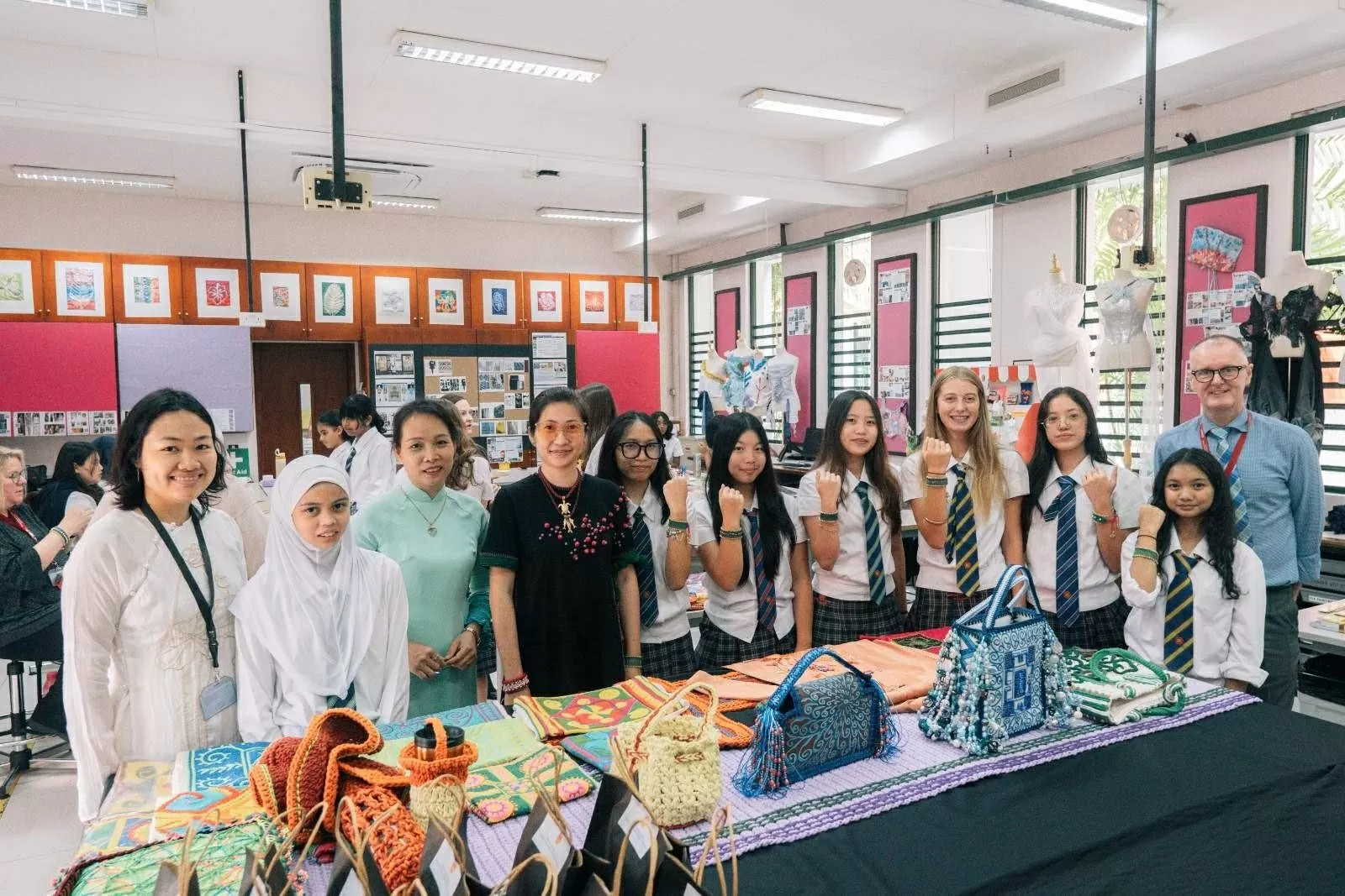 Giới thiệu văn hóa tại Brunei