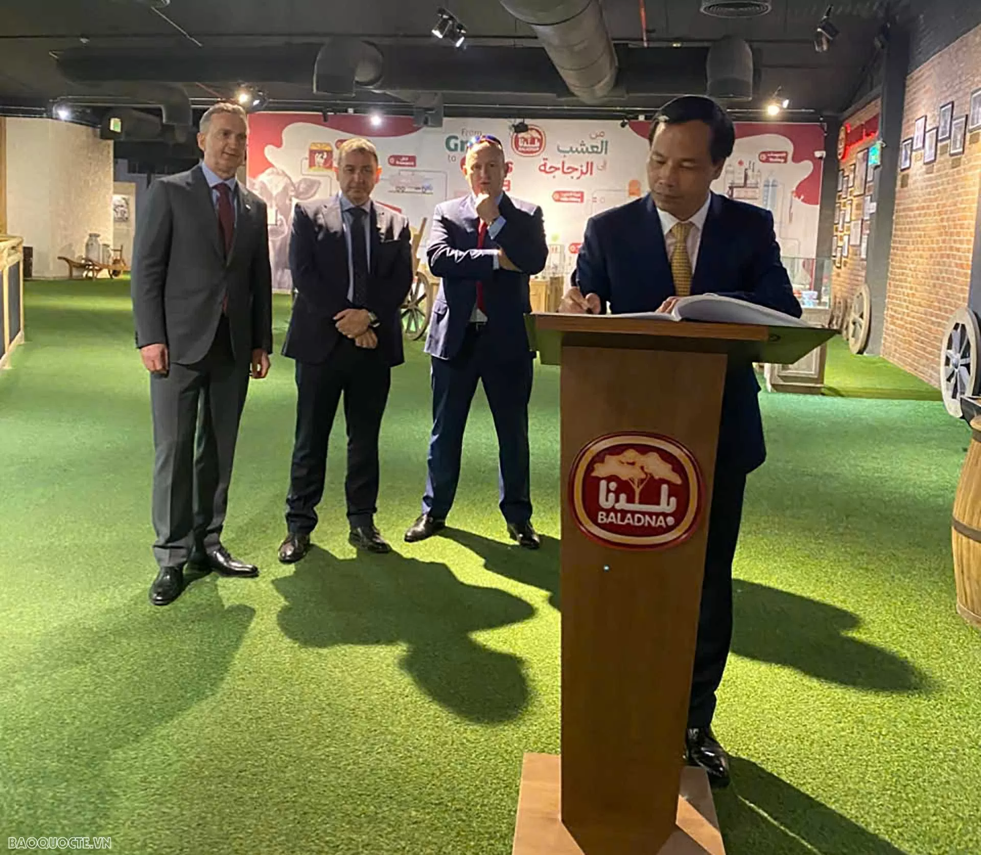 Thúc đẩy hợp tác giữa Việt Nam và Qatar trong lĩnh vực nông nghiệp và công nghiệp thực phẩm Thúc đẩy hợp tác giữa Việt Nam và Qatar trong lĩnh vực nông nghiệp và công nghiệp thực phẩm