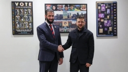 Tổng thống lâm thời Syria gặp nhà lãnh đạo Ukraine, ký kết văn kiện khôi phục quan hệ ngoại giao