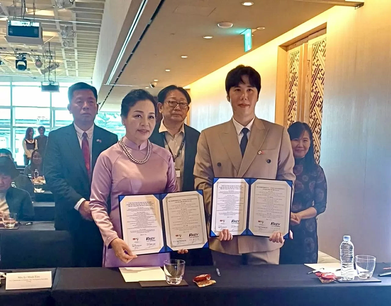 Điện ảnh Việt Nam ghi dấu ấn tại Liên hoan phim quốc tế Busan 2025 Điện ảnh Việt Nam ghi dấu ấn tại Liên hoan phim quốc tế Busan 2025