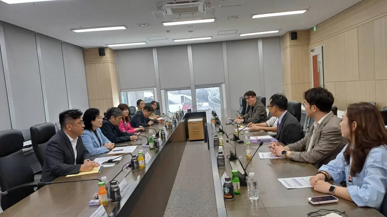 Điện ảnh Việt Nam ghi dấu ấn tại Liên hoan phim quốc tế Busan 2025 Điện ảnh Việt Nam ghi dấu ấn tại Liên hoan phim quốc tế Busan 2025