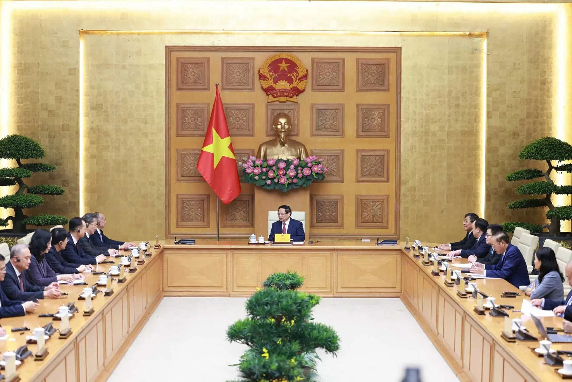 Thủ tướng Phạm Minh Chính tiếp Bí thư Tỉnh ủy Sơn Đông, Trung Quốc