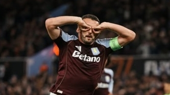 Aston Villa giành chiến thắng đầu tiên ở mùa giải 2025/26