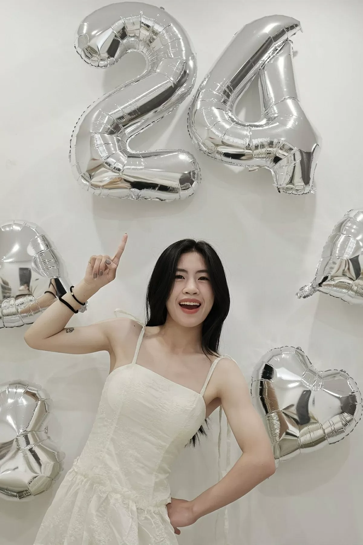 Vẻ đẹp trong trẻo của hot girl bóng đá Việt Thanh Nhã