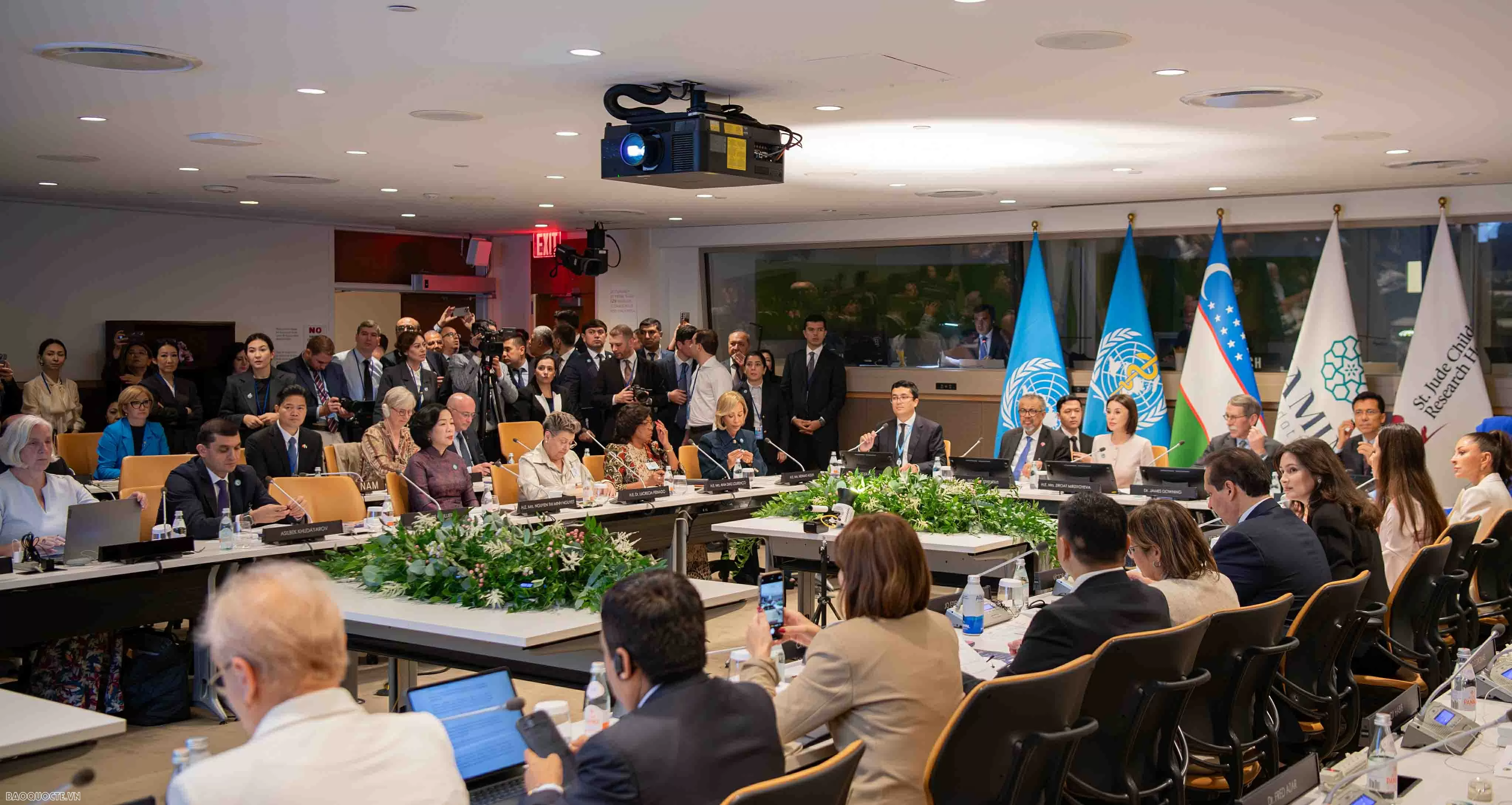 Phu nhân Chủ tịch nước dự sự kiện Phong trào toàn cầu nhằm cải thiện khả năng sống sót và giảm thiểu thiệt hại cho trẻ em bị ung thư và các bệnh hiểm nghèo khác Phu nhân Chủ tịch nước dự sự kiện Phong trào toàn cầu nhằm cải thiện khả năng sống sót và giảm thiểu thiệt hại cho trẻ em bị ung thư và các bệnh hiểm nghèo khác