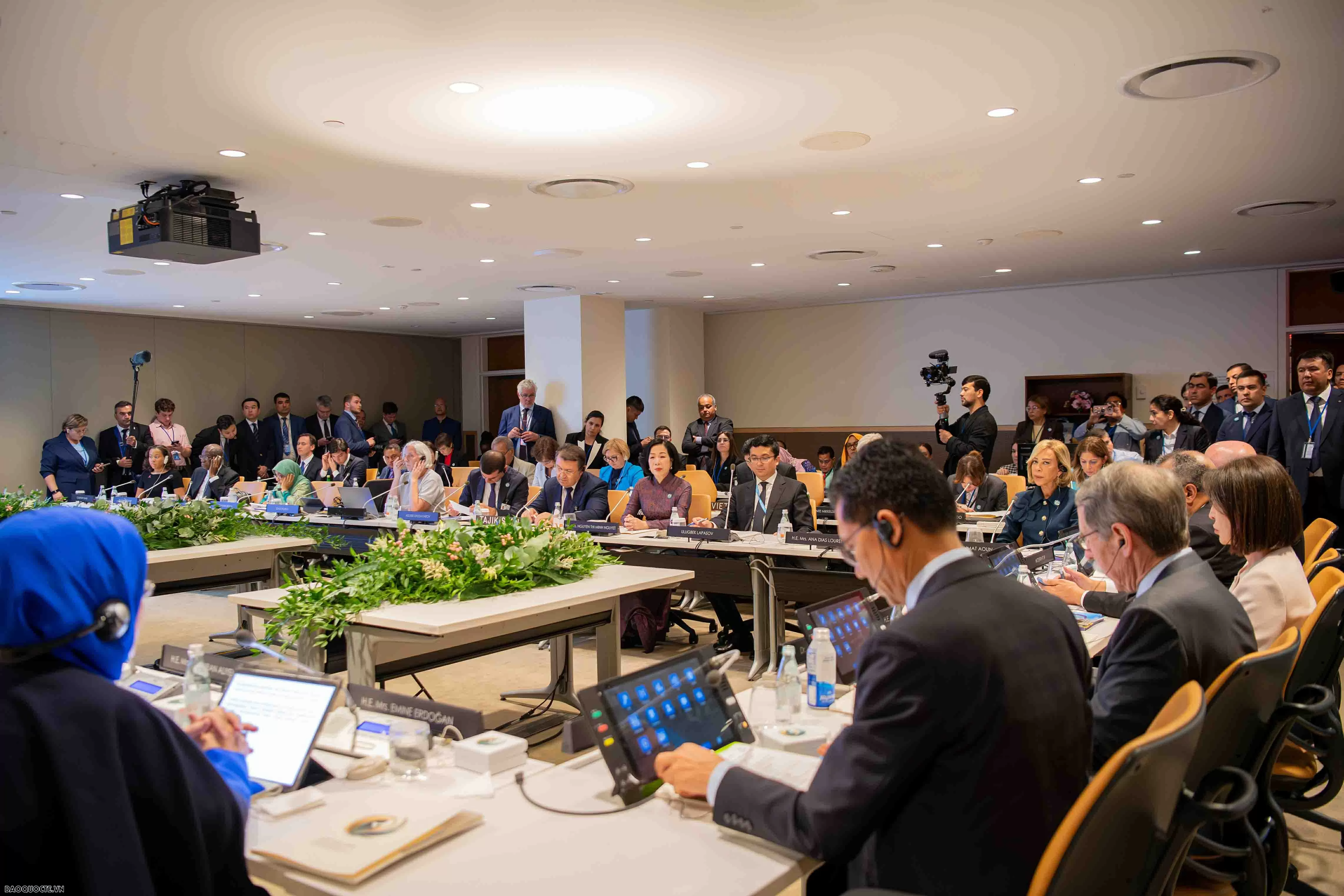 Phu nhân Chủ tịch nước dự phiên họp đặc biệt của Đại hội đồng Liên hợp quốc Khoá 80