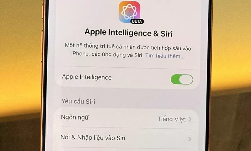 Trên bản cập nhật iOS 26.1 Beta, Apple đã bổ sung ngôn ngữ tiếng Việt cho bộ công cụ trí tuệ nhân tạo Apple Intelligence. Trên bản cập nhật iOS 26.1 Beta, Apple đã bổ sung ngôn ngữ tiếng Việt cho bộ công cụ trí tuệ nhân tạo Apple Intelligence.