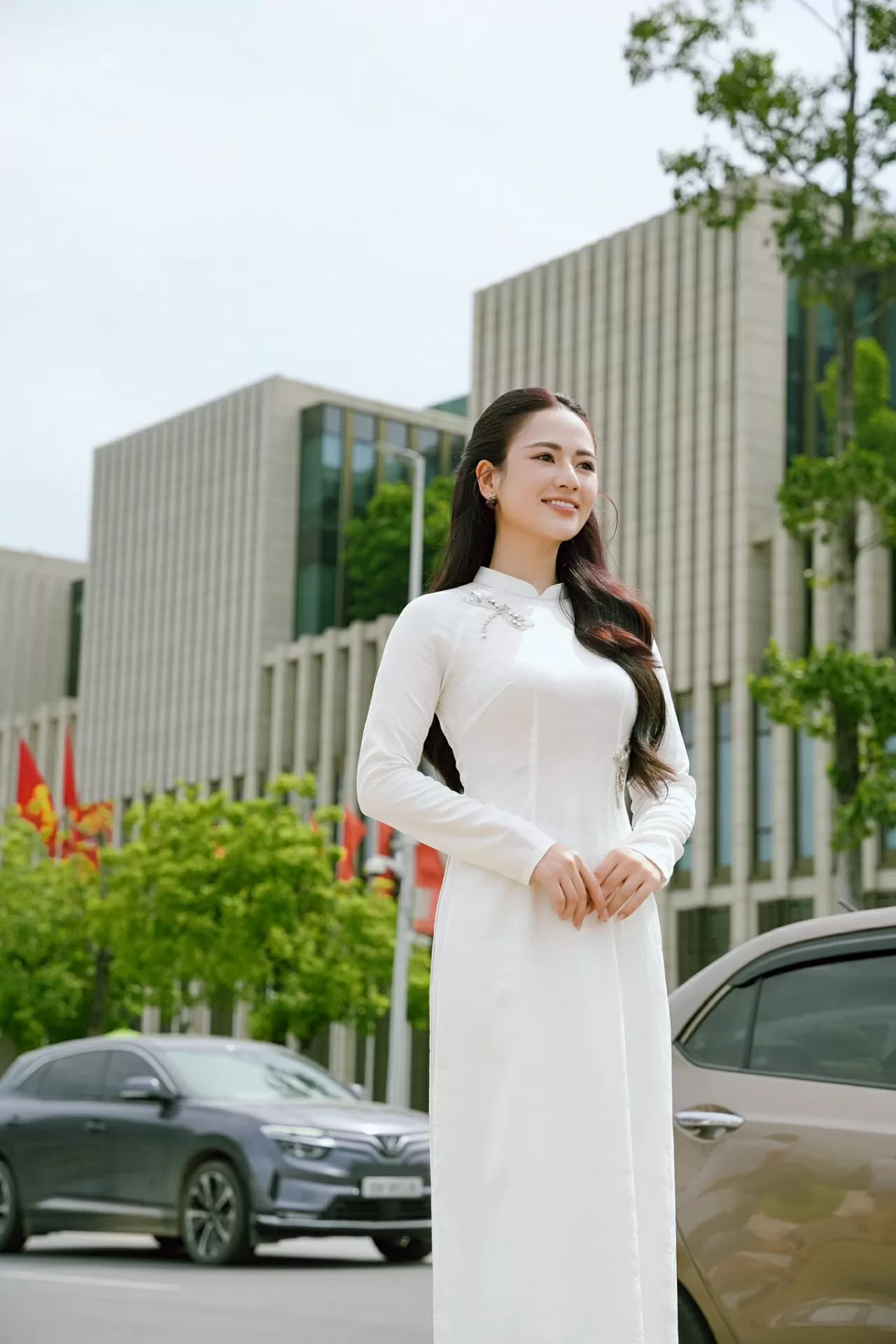 Diễn viên Việt Hoa phim Gió ngang khoảng trời xanh