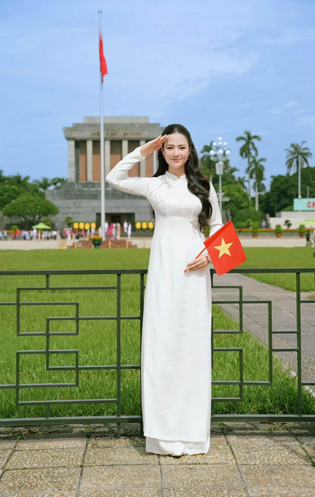 Diễn viên Việt Hoa phim Gió ngang khoảng trời xanh