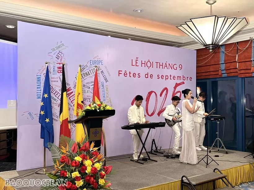 Vun đắp cho mối quan hệ hữu nghị giữa Việt Nam và Wallonie-Bruxelles Vun đắp cho mối quan hệ hữu nghị giữa Việt Nam và Wallonie-Bruxelles