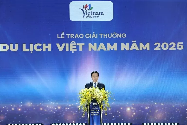 Giải thưởng Du lịch Việt Nam 2025 vinh danh 113 doanh nghiệp, đơn vị tiêu biểu Giải thưởng Du lịch Việt Nam năm 2025 vinh danh 113 doanh nghiệp, đơn vị tiêu biểu
