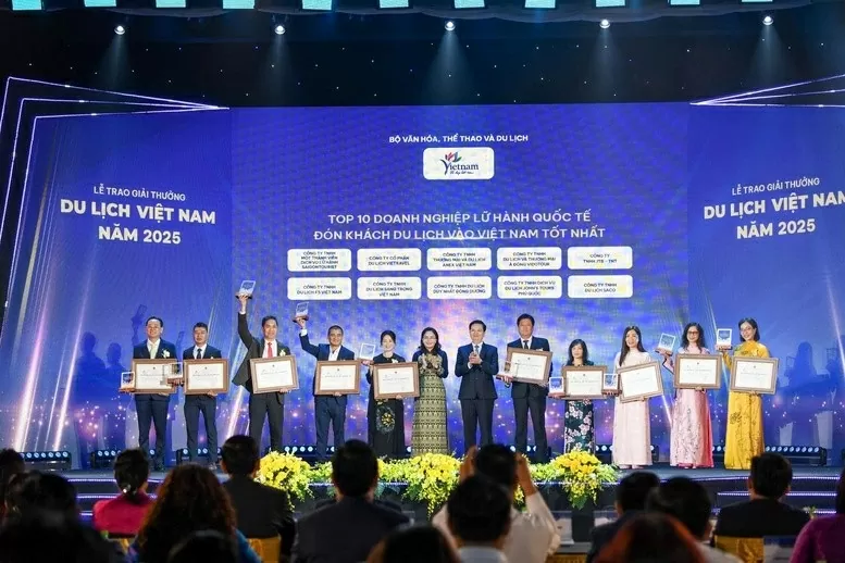 Giải thưởng Du lịch Việt Nam 2025 vinh danh 113 doanh nghiệp, đơn vị tiêu biểu Giải thưởng Du lịch Việt Nam năm 2025 vinh danh 113 doanh nghiệp, đơn vị tiêu biểu