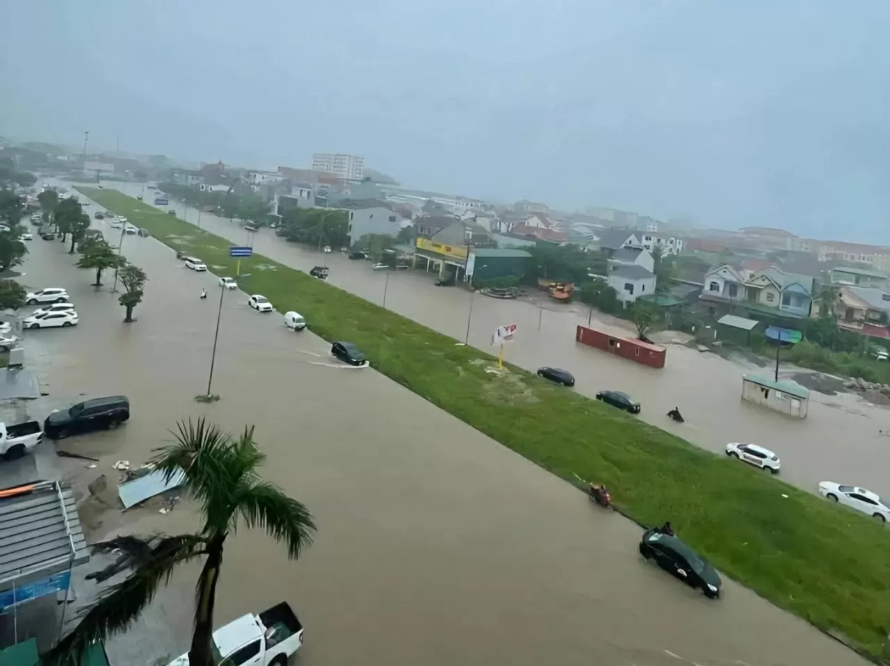 Ngập lụt đô thị: Vấn đề cấp bách của đô thị Việt Nam Ngập lụt đô thị: Vấn đề cấp bách của đô thị Việt Nam