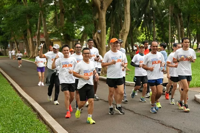 Hơn 200 người tham dự Giải chạy Viksit Bharat 2025