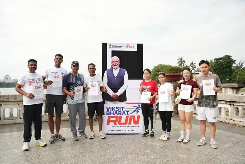 Hơn 200 người tham dự Giải chạy Viksit Bharat 2025 Hơn 200 người tham dự Giải chạy Viksit Bharat 2025