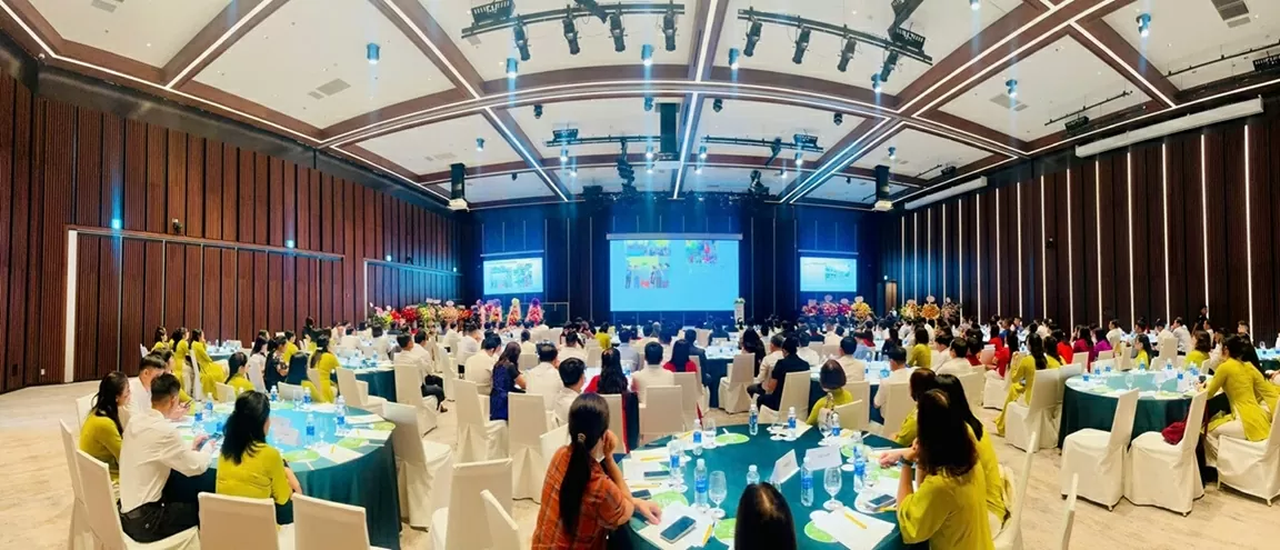 Hành trình hai thập kỷ vì sự phát triển cộng đồng bền vững và hạnh phúc của trẻ em Hành trình hai thập kỷ vì sự phát triển cộng đồng bền vững và hạnh phúc của trẻ em