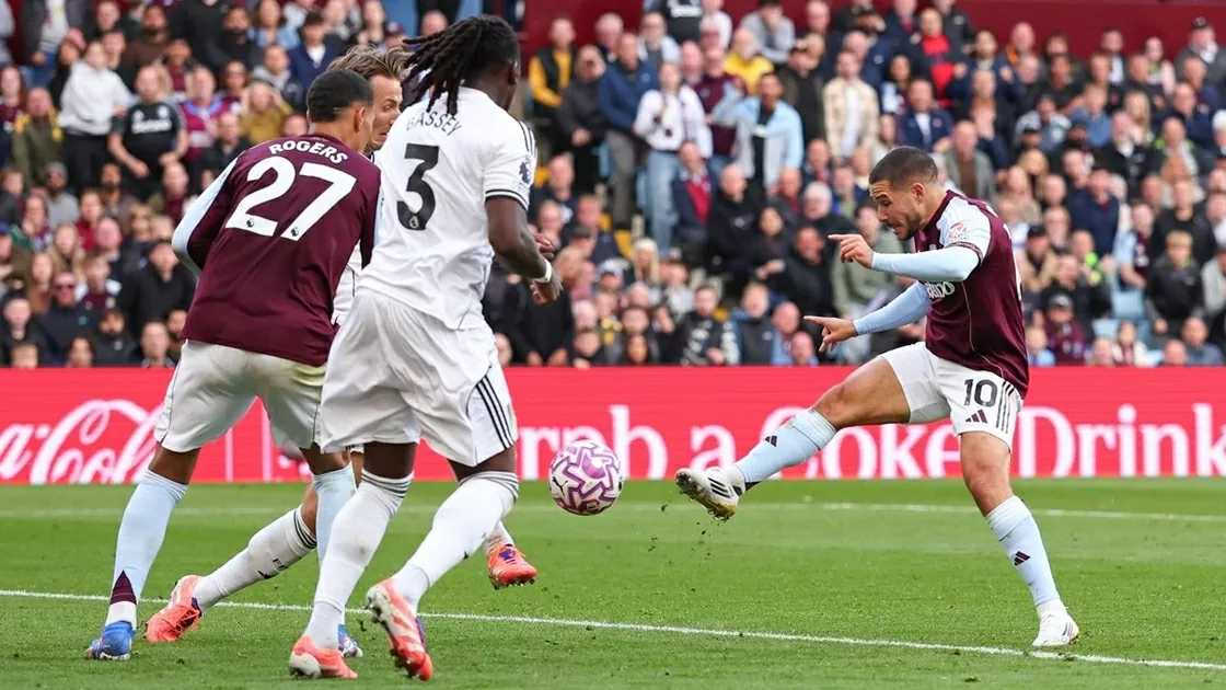 Aston Villa giành chiến thắng đầu tiên ở Ngoại hạng Anh 2025/26