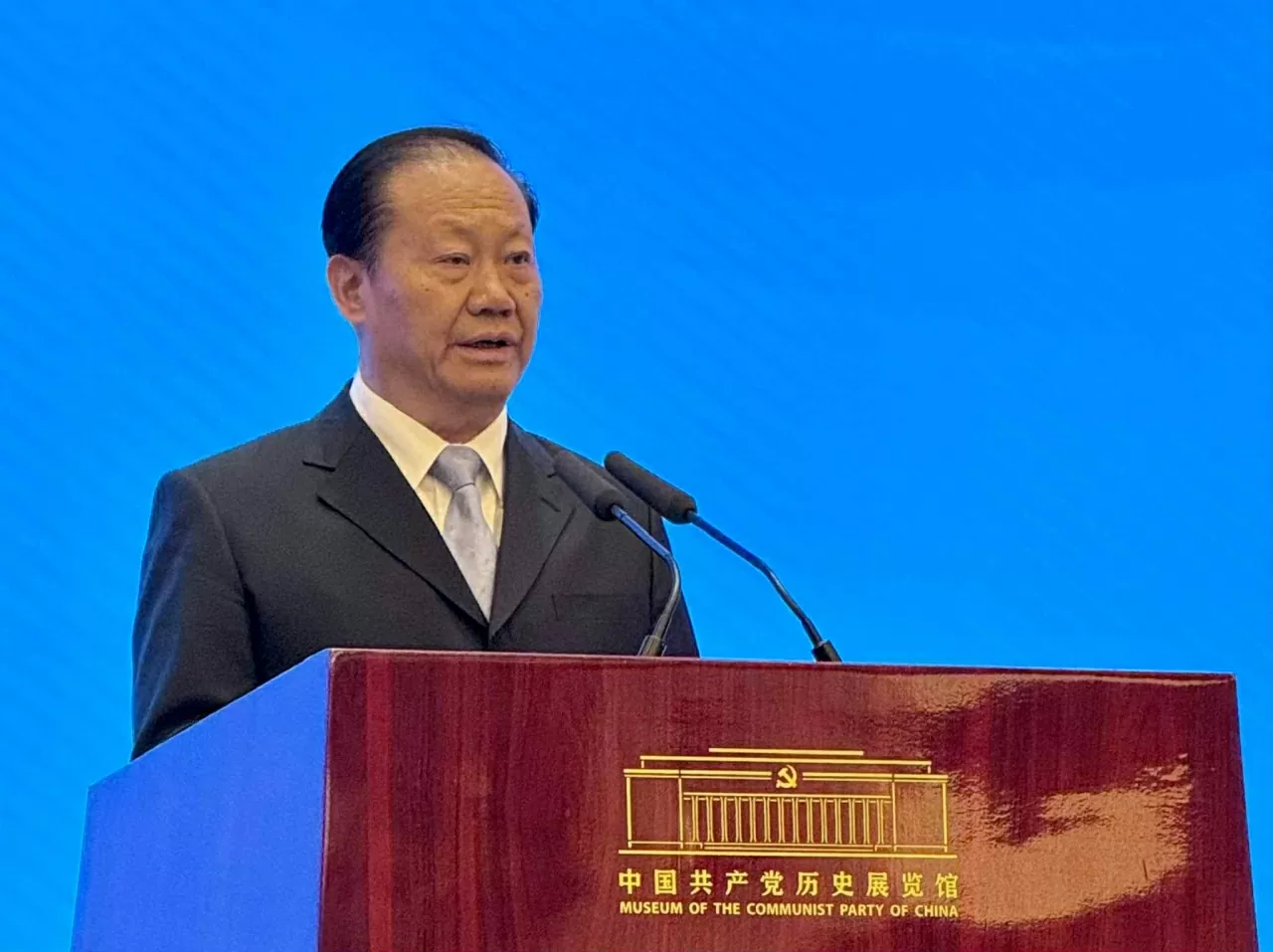 Ủy ban Hòa bình Việt Nam tham dự Hội nghị Hòa bình kỷ niệm 80 năm chiến thắng phát xít tại Trung Quốc