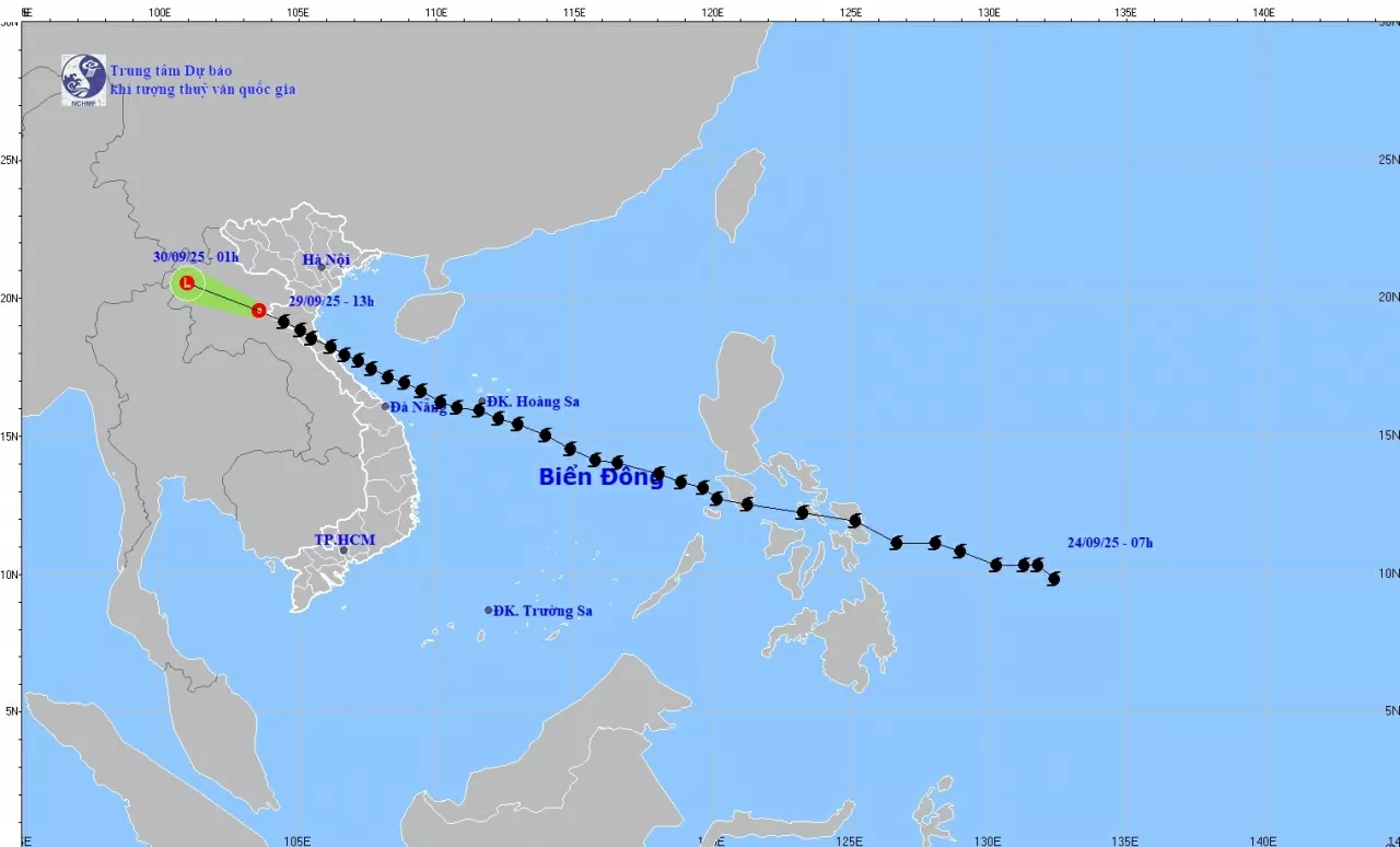 Bão số 10 suy yếu thành một áp thấp nhiệt đới; mưa lớn ở Bắc Bộ và Thanh Hóa, gió mạnh, sóng lớn ở vịnh Bắc Bộ còn kéo dài, cần theo dõi thêm