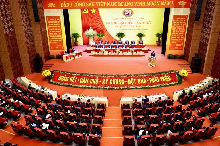 Hơn 500 đại biểu dự phiên trù bị Đại hội Đại biểu Đảng bộ tỉnh Phú Thọ lần thứ I