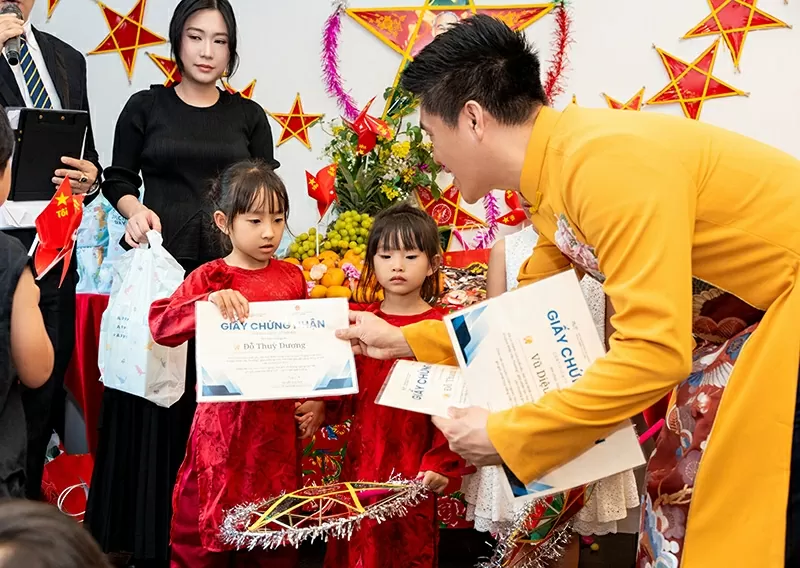 Vui hội trăng rằm – Tết Trung thu rộn ràng tại Fukuoka