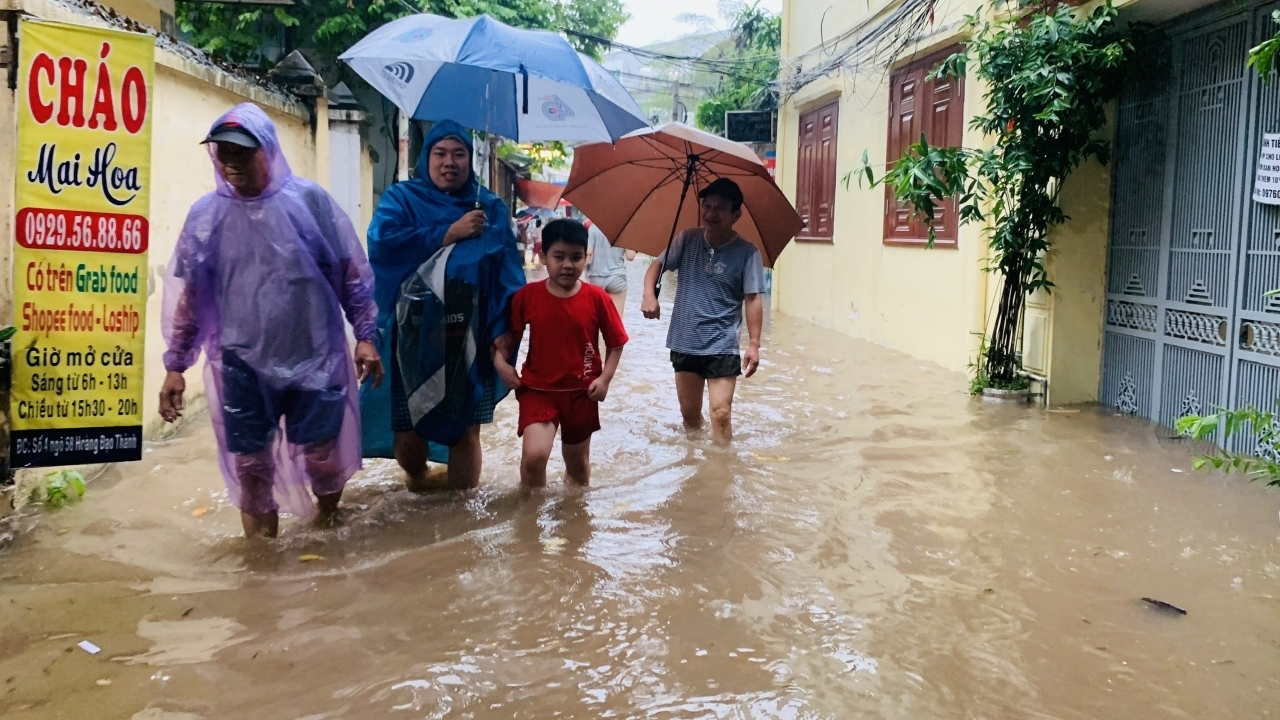 Kỹ năng quan trọng để đảm bảo an toàn trước thiên tai lũ quét và sạt lở đất
