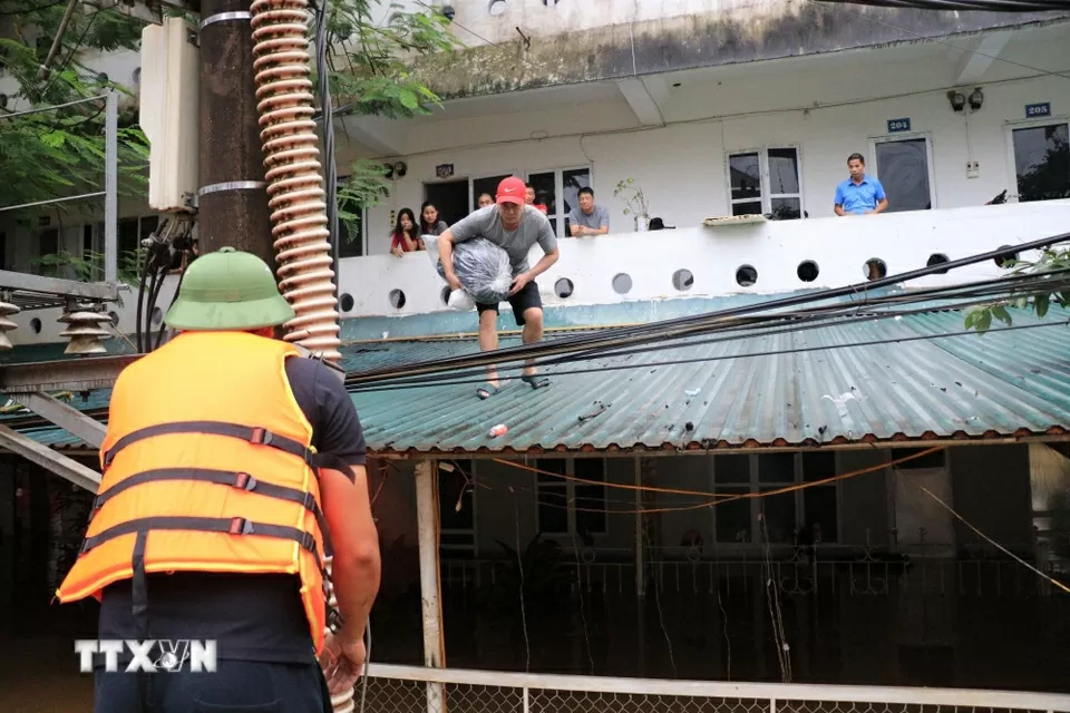 Cận cảnh nhiều nơi ở Lào Cai ngập lụt