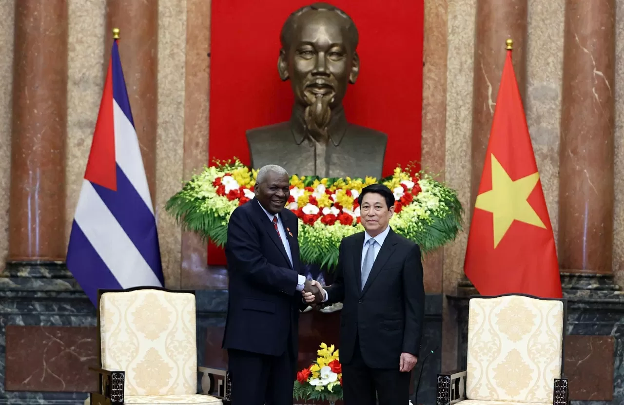 Chủ tịch nước Lương Cường hoan nghênh Chủ tịch Quốc hội Esteban Lazo trở lại thăm làm việc tại Việt Nam. (Ảnh: Thành Long)