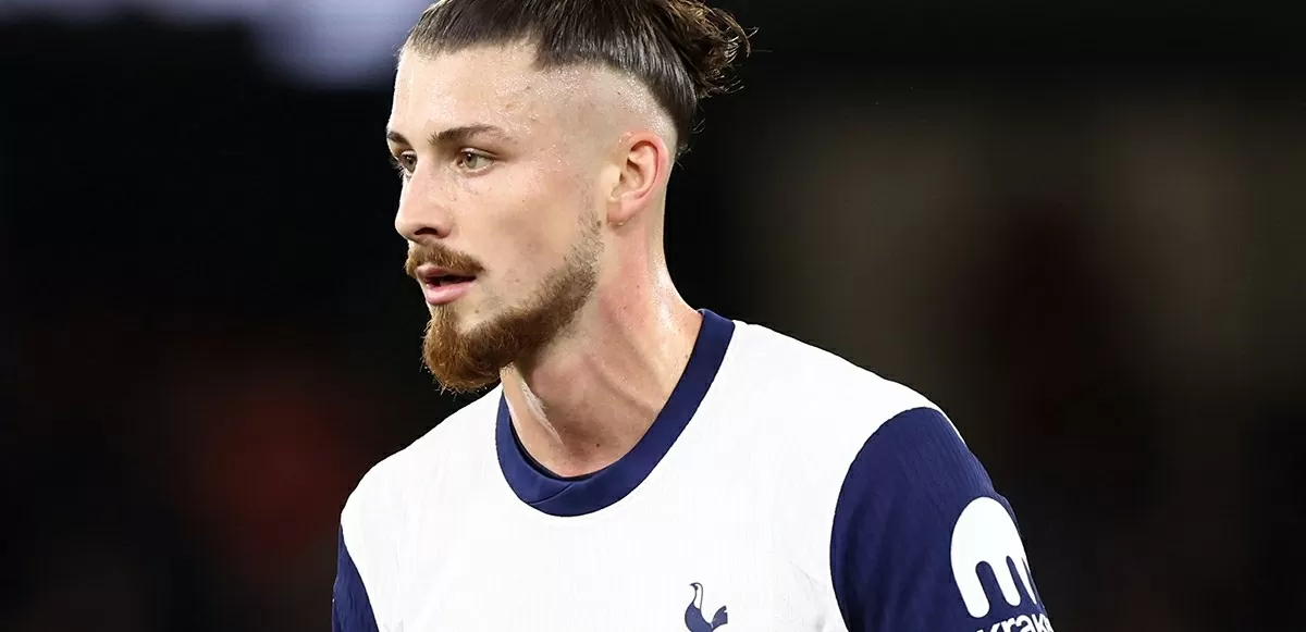 Tottenham từ chối đề nghị triệu tập Dragusin của tuyển Romania Tottenham từ chối đề nghị triệu tập Dragusin của tuyển Romania