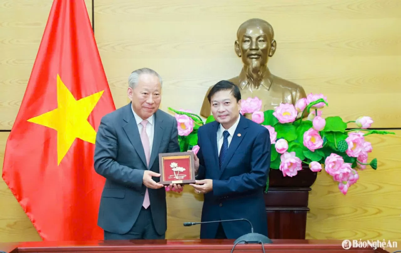 Đối ngoại của tỉnh Nghệ An: Hòa nhịp hơi thở đất nước trong kỷ nguyên mới Đối ngoại của tỉnh Nghệ An: Hòa nhịp hơi thở đất nước trong kỷ nguyên mới