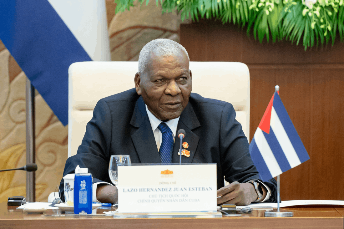 Chủ tịch Quốc hội Cuba Esteban Lazo Hernández phát biểu tại Phiên họp. (Ảnh: Thành Long) Chủ tịch Quốc hội Cuba Esteban Lazo Hernández phát biểu tại Phiên họp. (Ảnh: Thành Long)