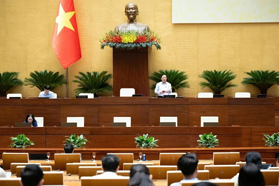 Phó Chủ tịch Quốc hội Nguyễn Khắc Định phát biểu bế mạc Hội nghị Đại biểu Quốc hội hoạt động chuyên trách lần thứ 8, nhiệm kỳ khóa XV. (Nguồn: Quốc hội) Phó Chủ tịch Quốc hội Nguyễn Khắc Định phát biểu bế mạc Hội nghị Đại biểu Quốc hội hoạt động chuyên trách lần thứ 8, nhiệm kỳ khóa XV. (Nguồn: Quốc hội)