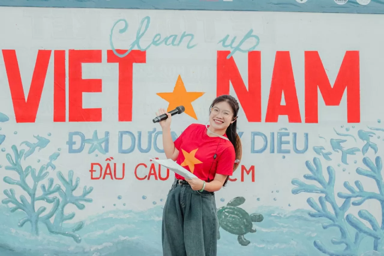 6 năm 1 hành trình xanh 6 năm 1 hành trình xanh và 200.000 trái tim đồng hành