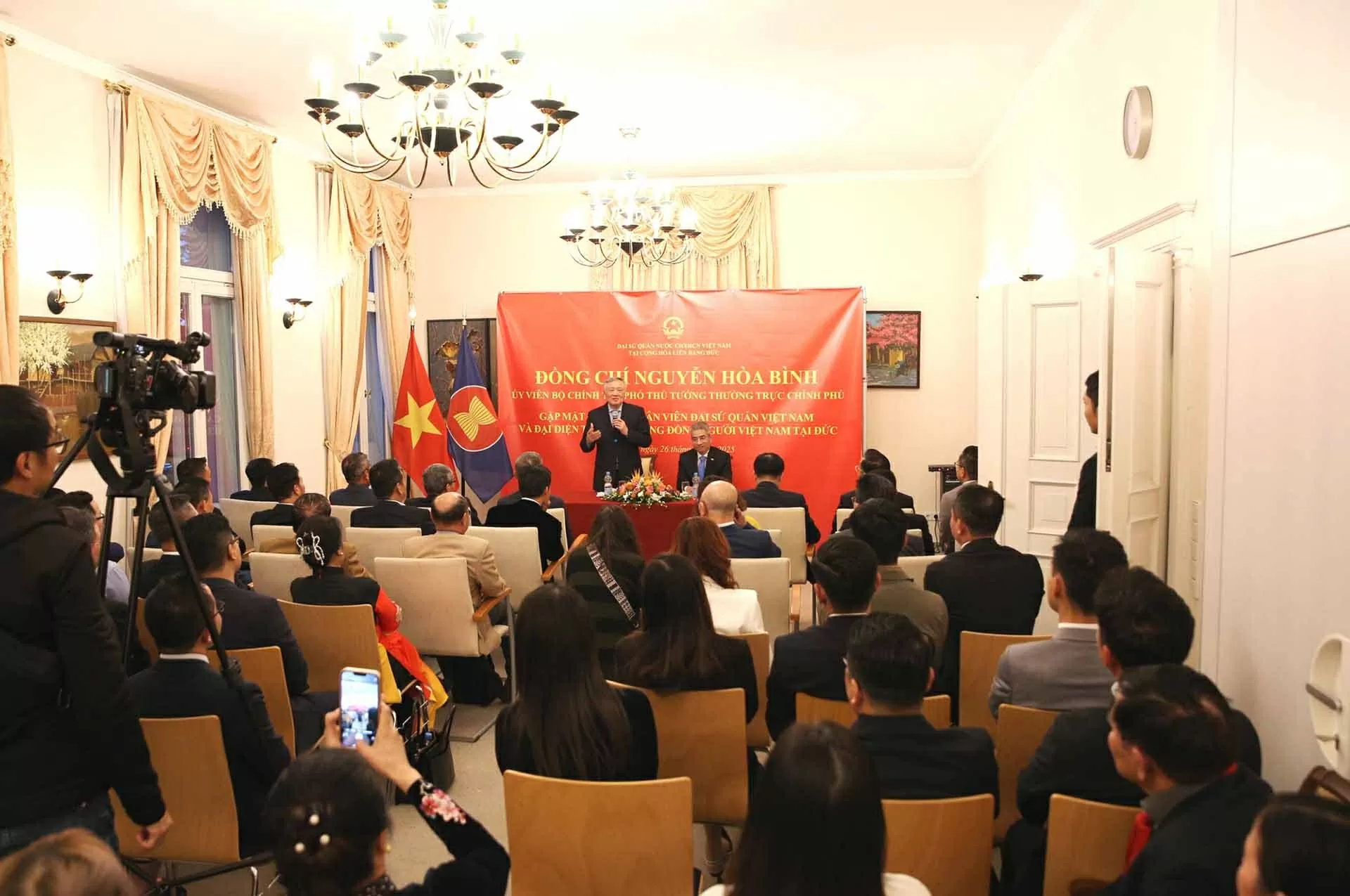 Đức sẵn sàng phối hợp, chia sẻ kinh nghiệm và đào tạo nguồn nhân lực cho Việt Nam trong lĩnh vực tài chính