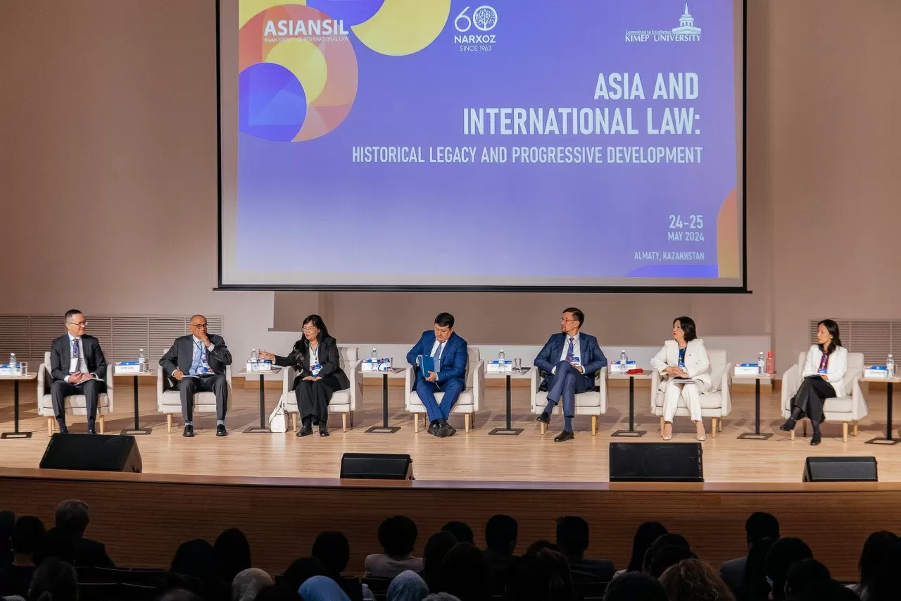 Đại sứ Phạm Lan Dung: Hội nghị toàn thể lần thứ 10 của AsianSIL khẳng định cam kết của Việt Nam trong thúc đẩy luật pháp quốc tế ở khu vực Đại sứ Phạm Lan Dung: Hội nghị toàn thể lần thứ 10 của AsianSIL khẳng định cam kết của Việt Nam trong thúc đẩy luật pháp quốc tế ở khu vực