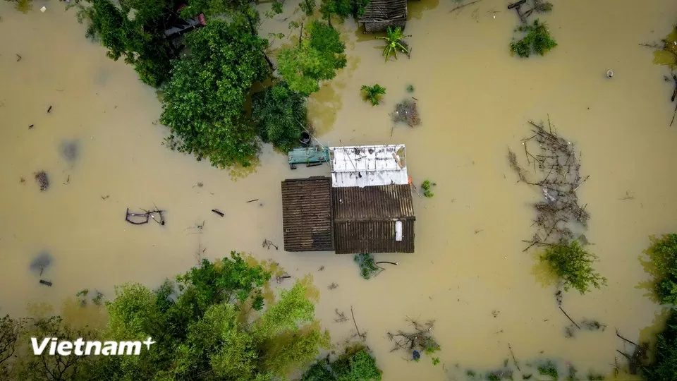 Hà Nội: Nước sông Bùi dâng cao