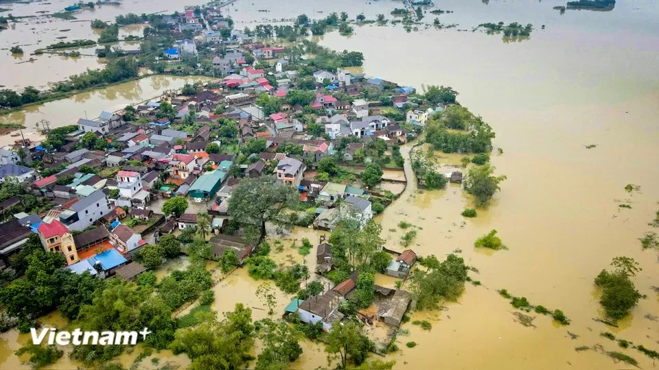 Hà Nội: Nước sông Bùi dâng cao