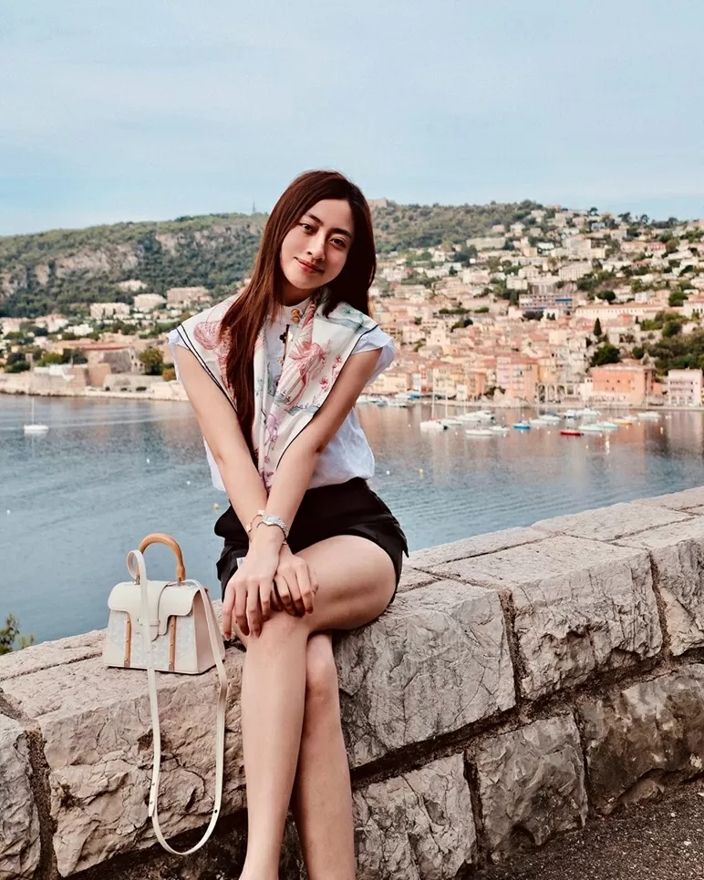 Hoa hậu Lương Thuỳ Linh