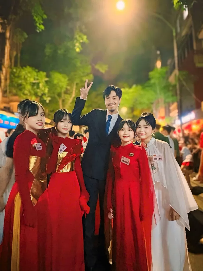 Ngọc Huyền Trang - Đại sứ Môi trường nhỏ tuổi lan tỏa thông điệp sống xanh tới thế hệ trẻ Ngọc Huyền Trang - Đại sứ Môi trường nhỏ tuổi lan tỏa thông điệp sống xanh tới thế hệ trẻ