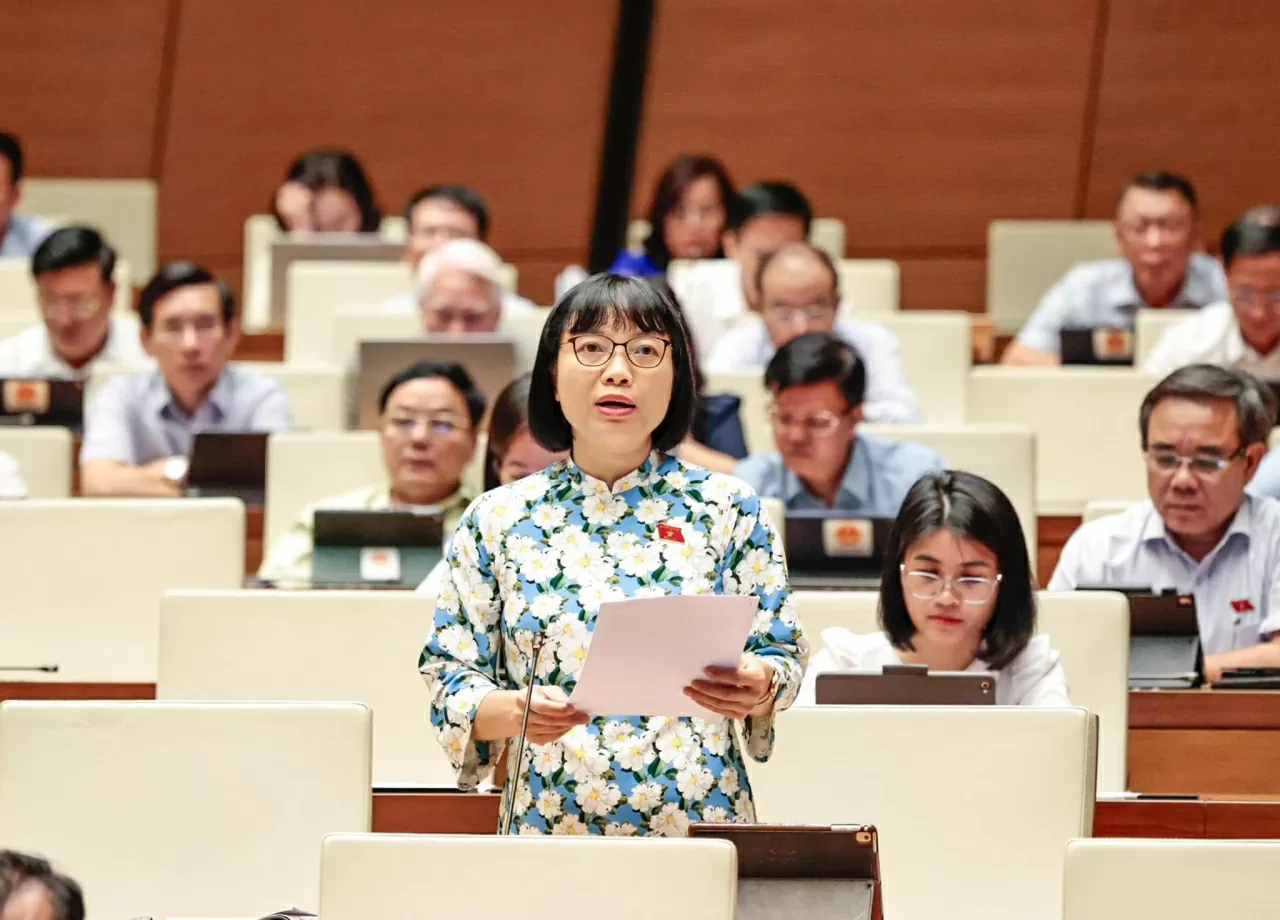 Dùng một bộ sách giáo khoa thống nhất – cột mốc quyết định tương lai giáo dục