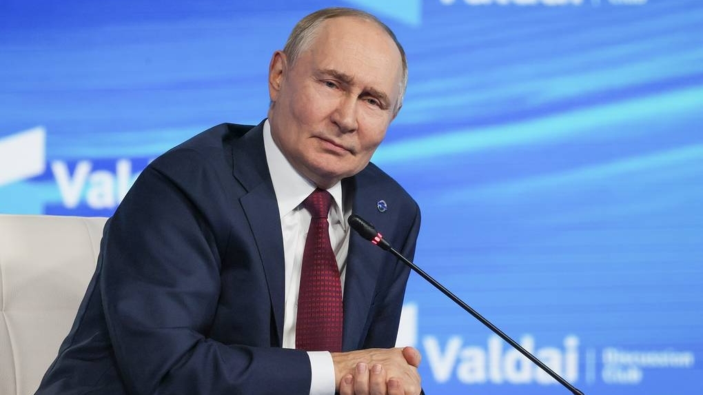 tong thong nga canh bao buoc leo thang moi trong xung dot voi ukraine doa dap tra nhanh chong neu bi chau au thach thuc