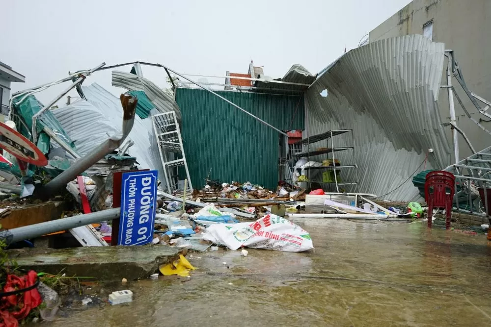 Thủ tướng quyết định hỗ trợ 2.524 tỷ đồng cho 15 địa phương khắc phục hậu quả bão số 10 và các đợt thiên tai khác từ đầu năm 2025