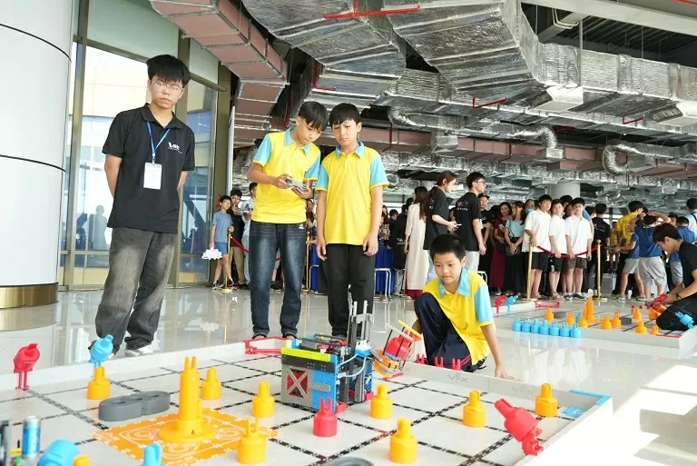 Khởi đầu chính thức cho Giải Vô địch Quốc gia Việt Nam VEX Robotics 2026 Khởi đầu chính thức cho Giải Vô địch quốc gia Việt Nam VEX Robotics 2026