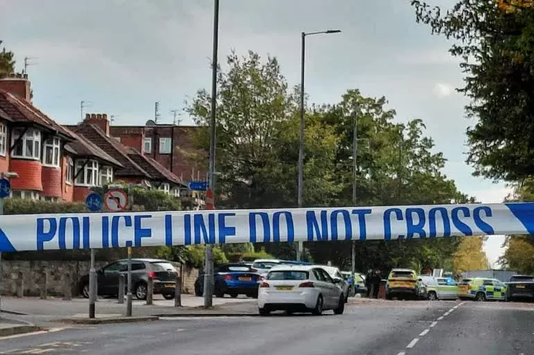 Tấn công ngoài giáo đường Do Thái ở Anh: Thông tin về nghi phạm, London ra cam kết